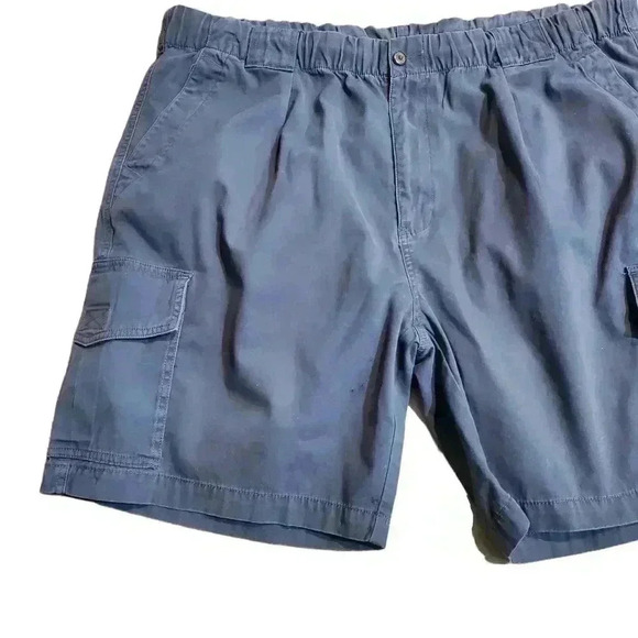 Tommy Bahama Gray Cargo Shorts Sz XL 8" Inseam - Picture 3 of 9